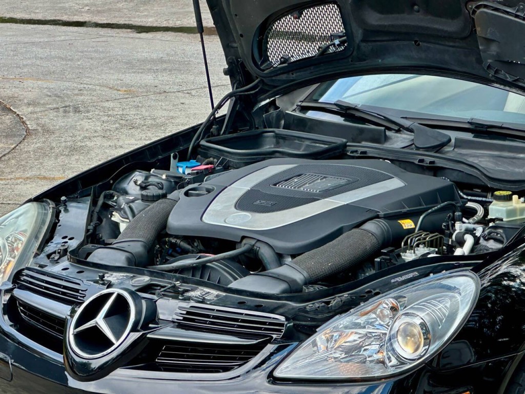 2006 Mercedes-Benz SLK-Class Image 12