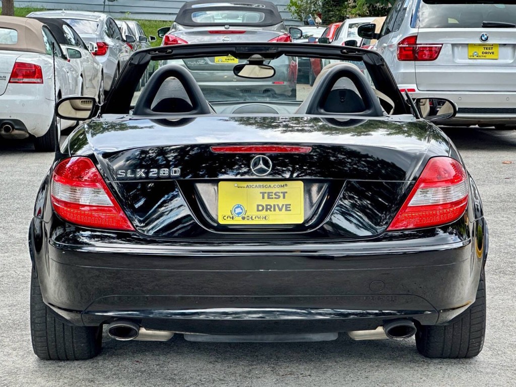 2006 Mercedes-Benz SLK-Class Image 17