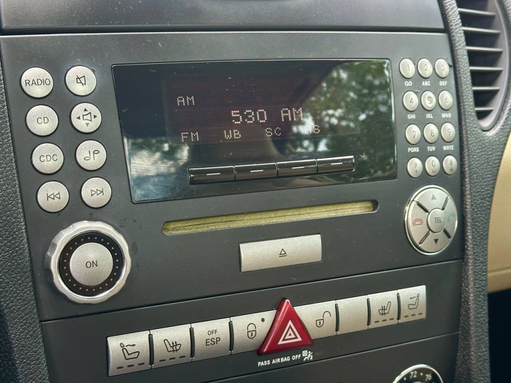 2006 Mercedes-Benz SLK-Class Image 33