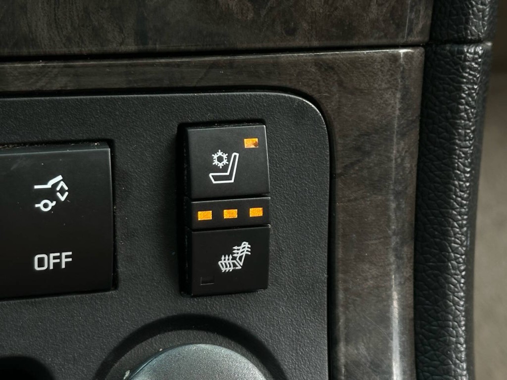 2012 GMC Acadia Image 17