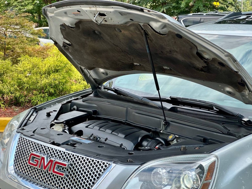 2012 GMC Acadia Image 38