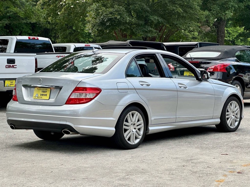 2008 Mercedes-Benz C-Class Image 9