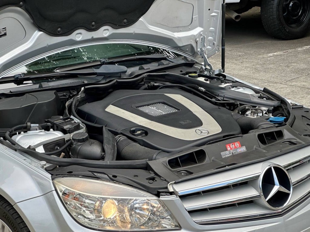 2008 Mercedes-Benz C-Class Image 28