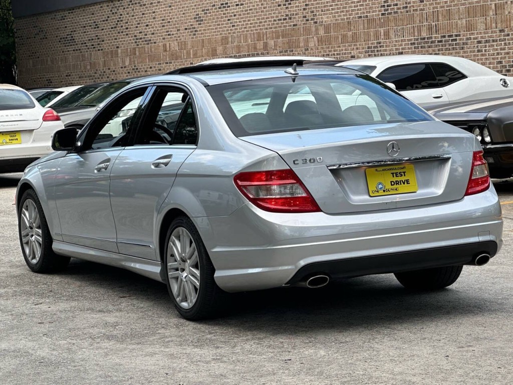 2008 Mercedes-Benz C-Class Image 33
