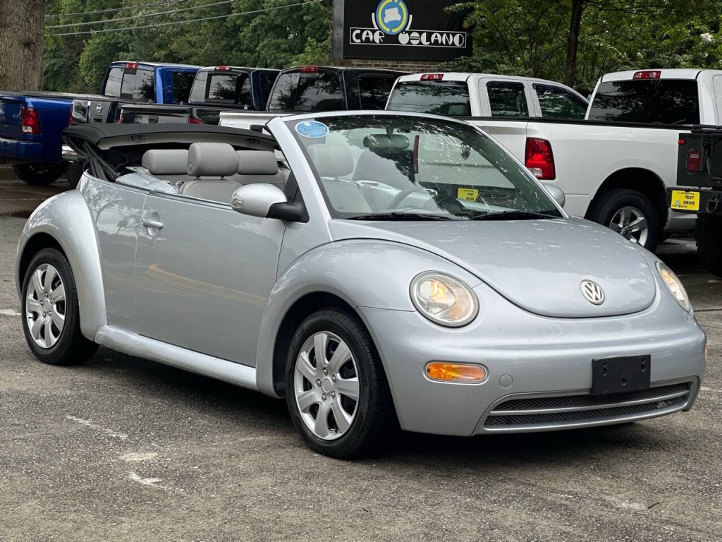 2005 Volkswagen Beetle Image 9