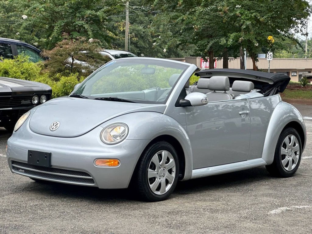 2005 Volkswagen Beetle Image 14
