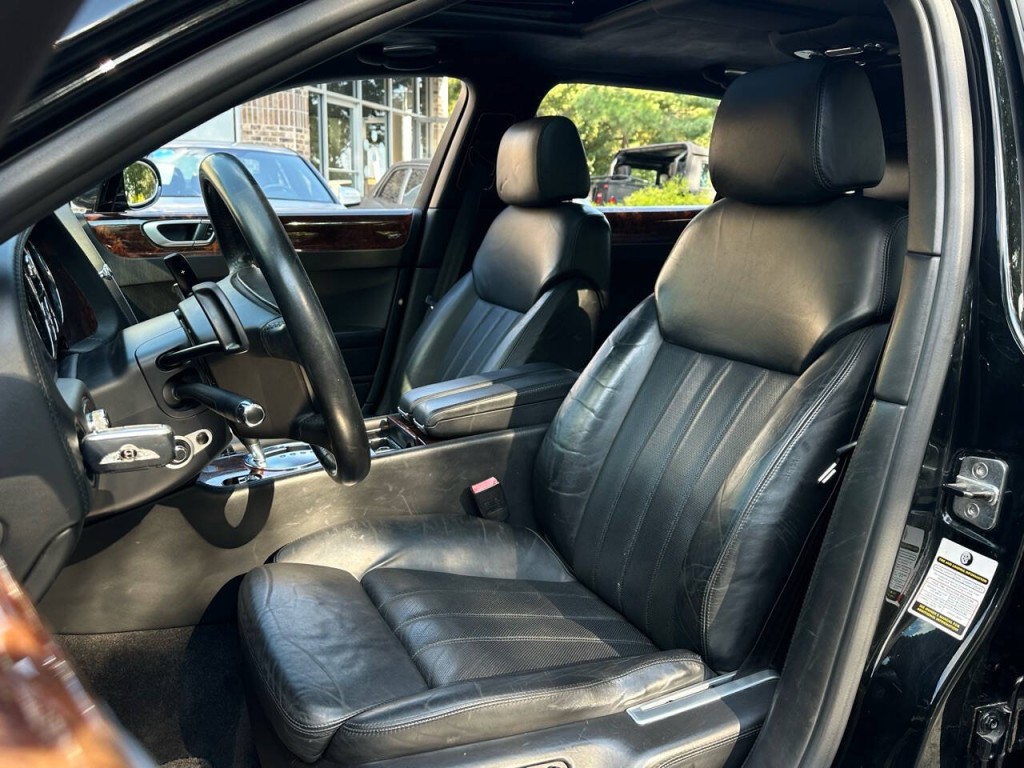 2007 Bentley Continental Image 3
