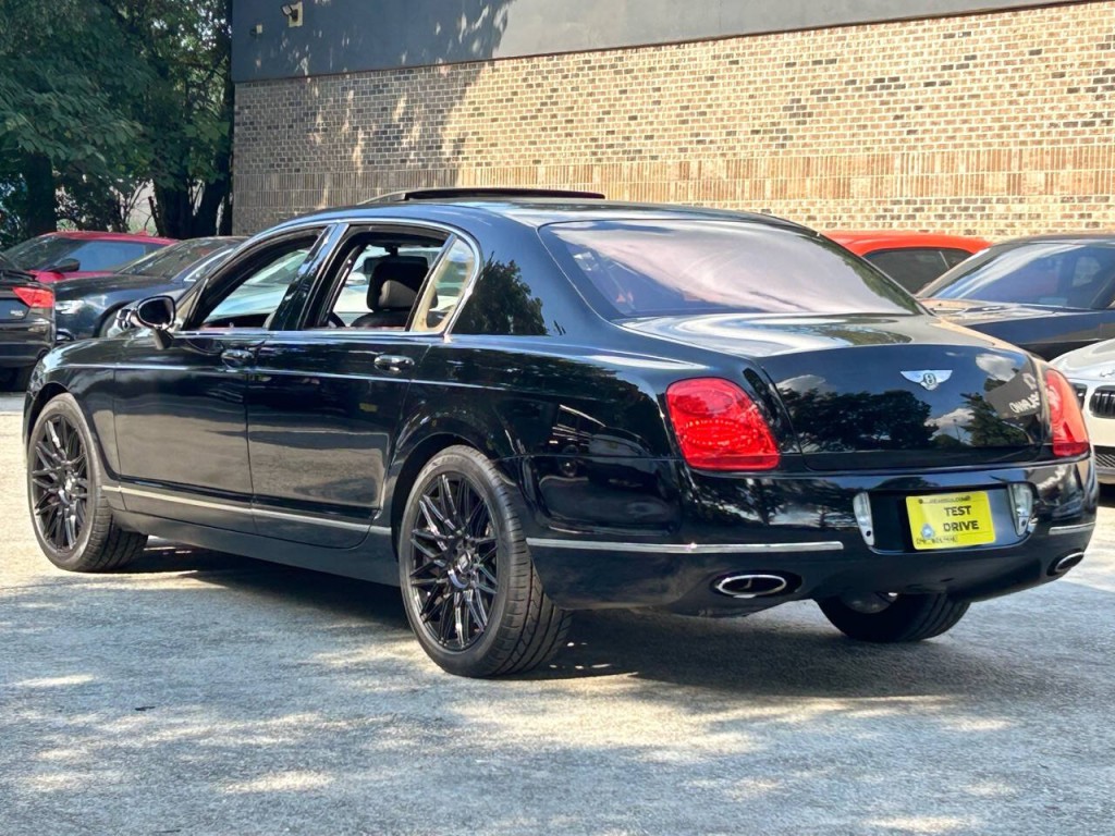 2007 Bentley Continental Image 10