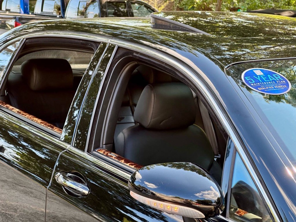 2007 Bentley Continental Image 27