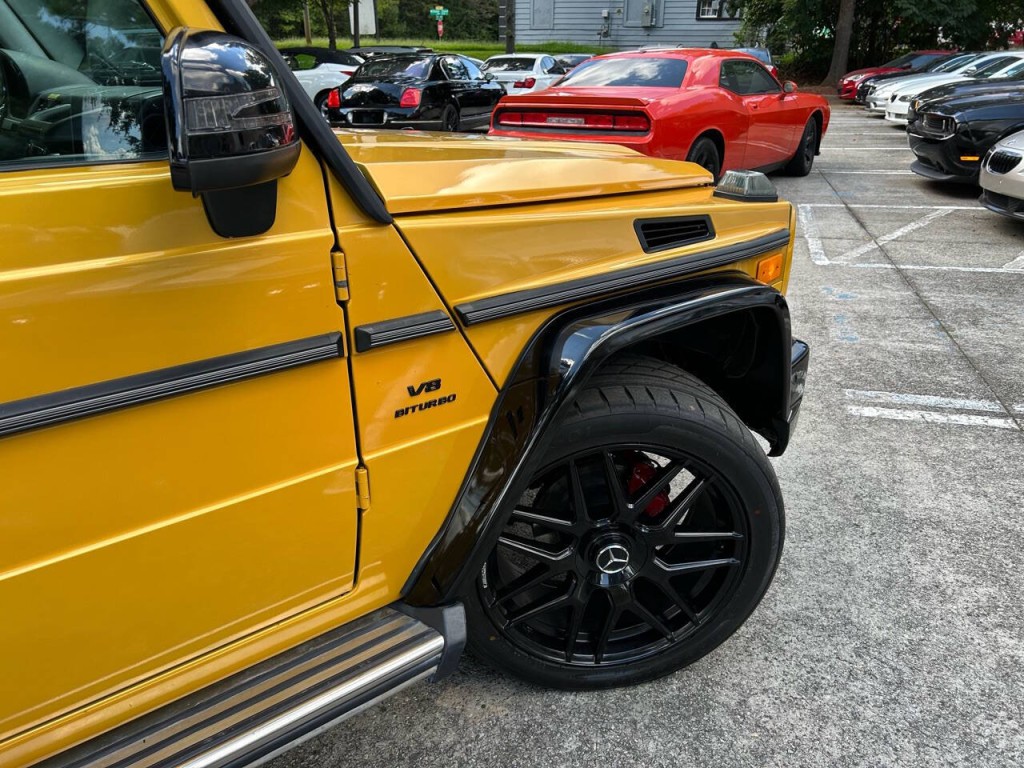 2004 Mercedes-Benz G-Class Image 21