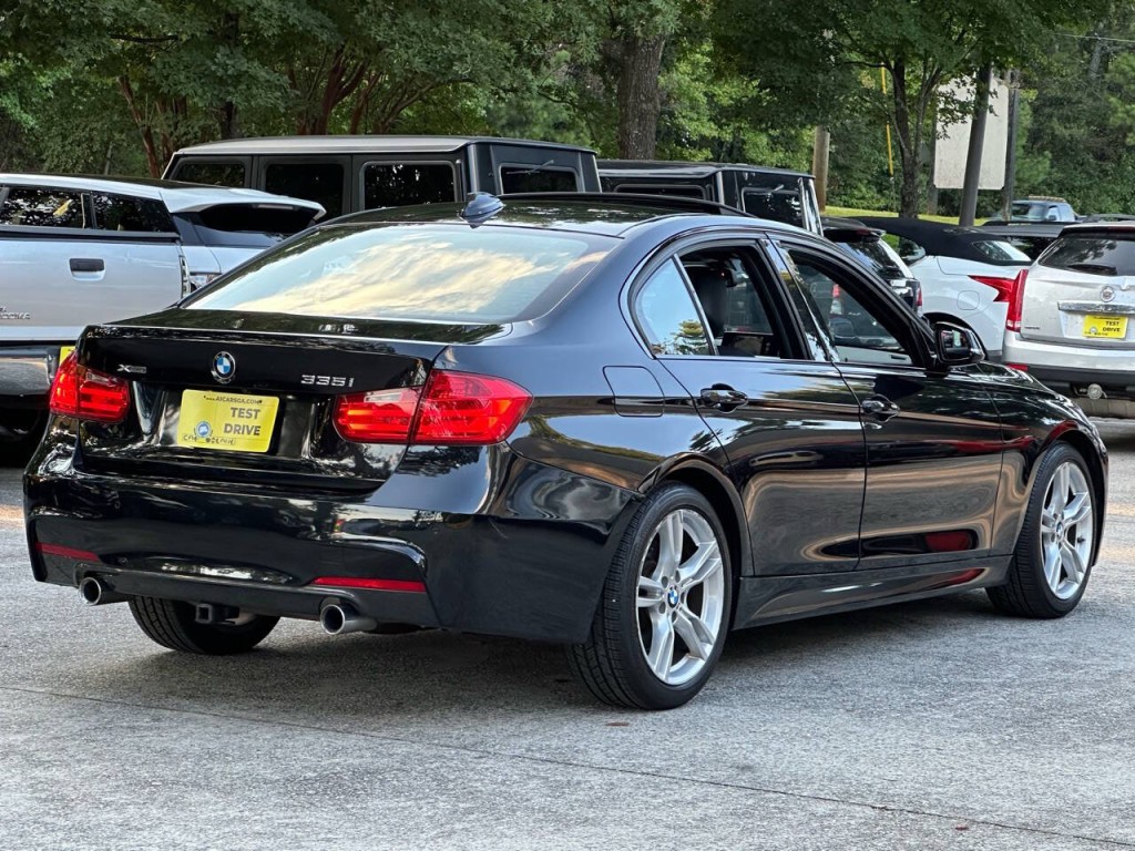 2014 BMW 3 Series Image 15