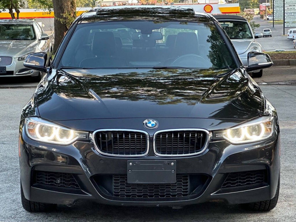 2014 BMW 3 Series Image 20
