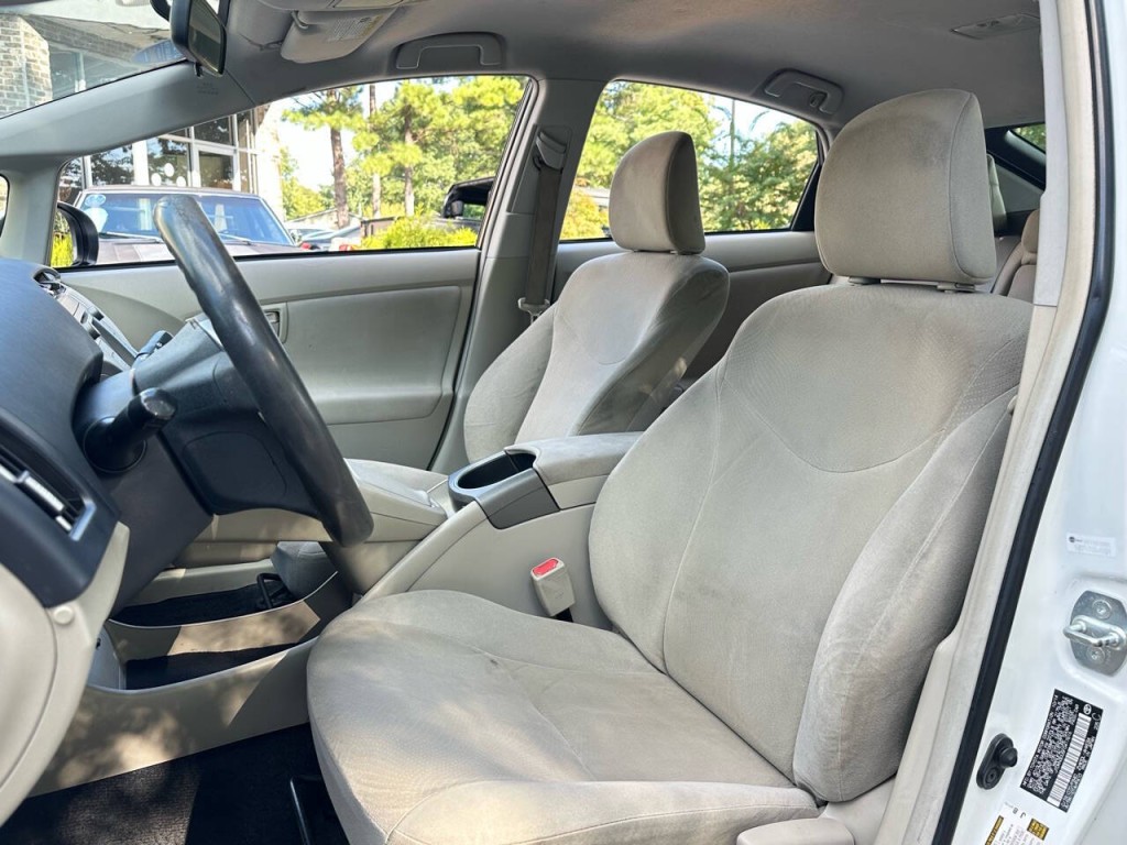 2015 Toyota Prius Image 3