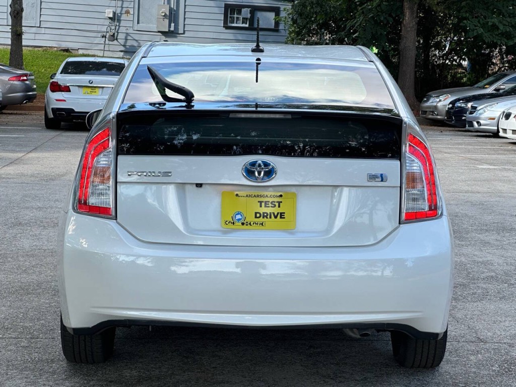 2015 Toyota Prius Image 5