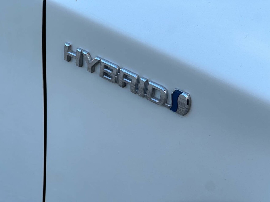 2015 Toyota Prius Image 10