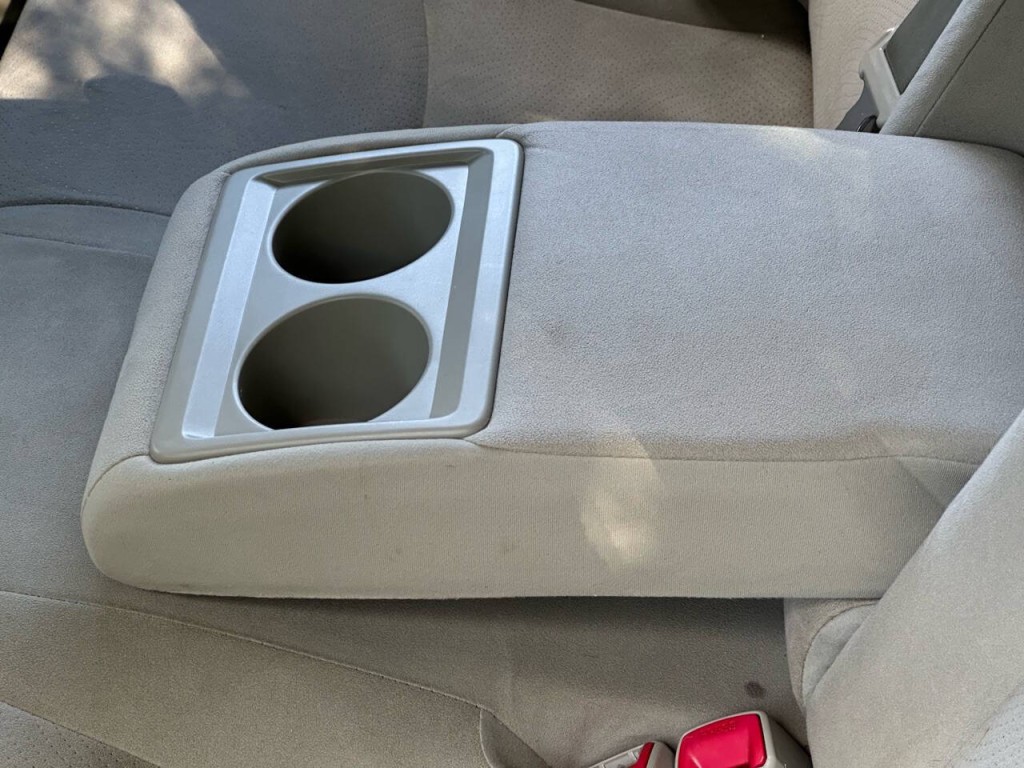 2015 Toyota Prius Image 17