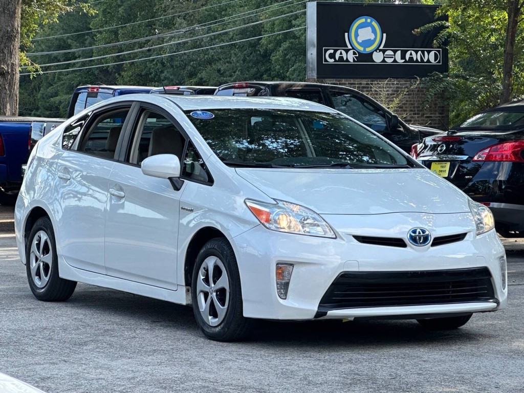 2015 Toyota Prius Image 34