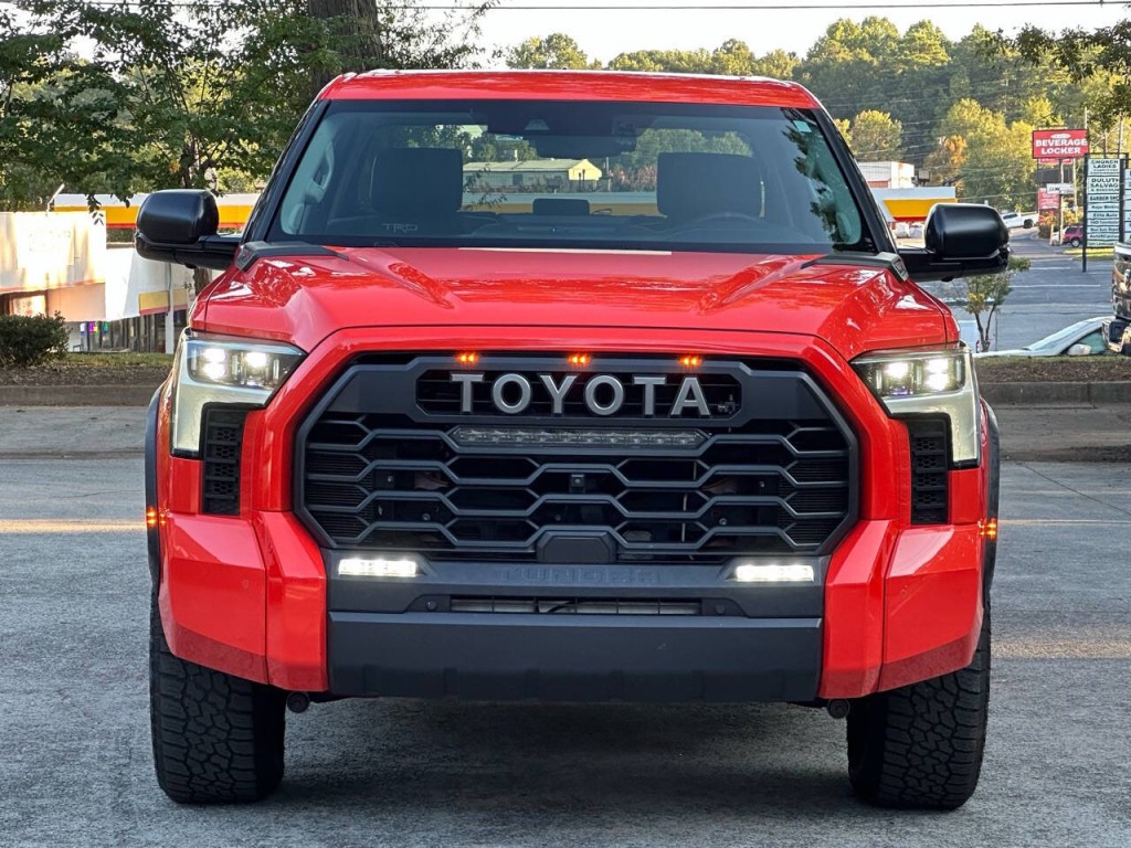 2022 Toyota Tundra Image 3