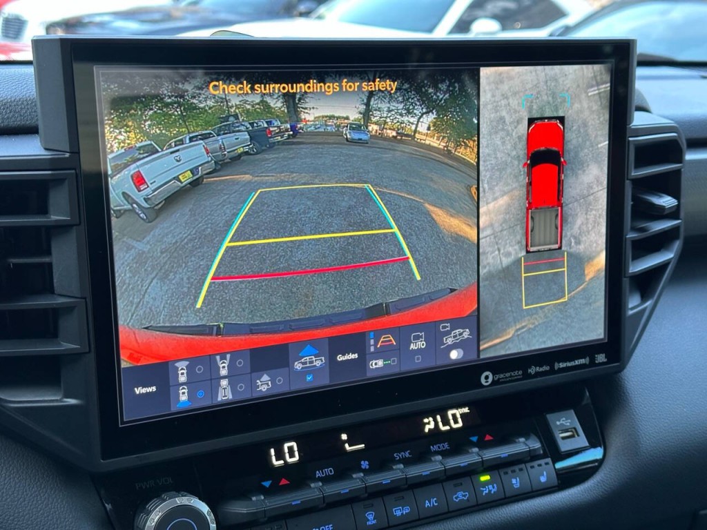 2022 Toyota Tundra Image 8