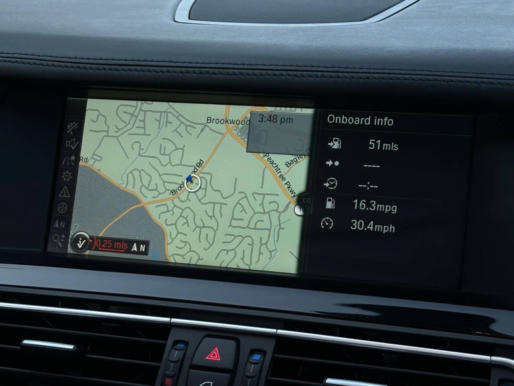 2012 BMW 7 Series Image 21
