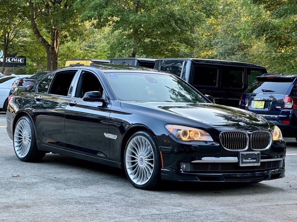 2012 BMW 7 Series Image 34