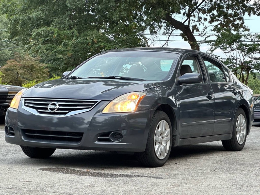 2010 Nissan Altima Image 14