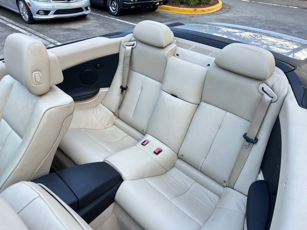 2010 BMW 6 Series Image 35