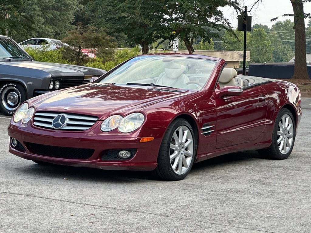 2007 Mercedes-Benz SL-Class Image 15