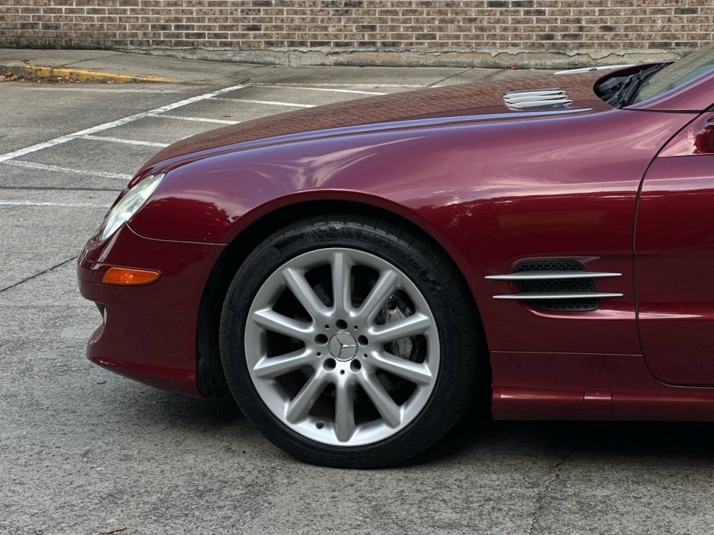 2007 Mercedes-Benz SL-Class Image 16