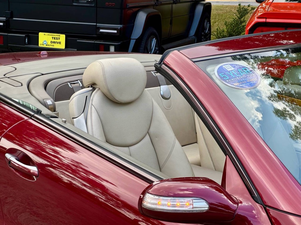 2007 Mercedes-Benz SL-Class Image 17