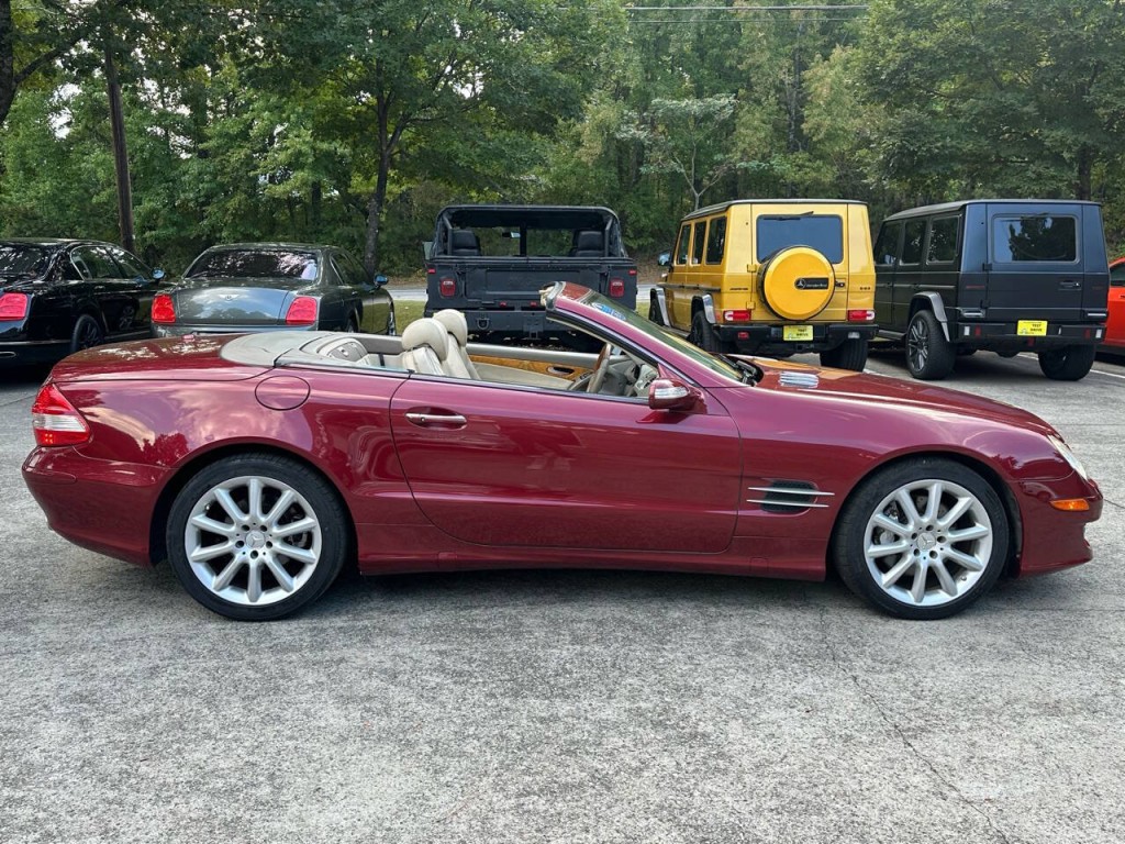 2007 Mercedes-Benz SL-Class Image 26