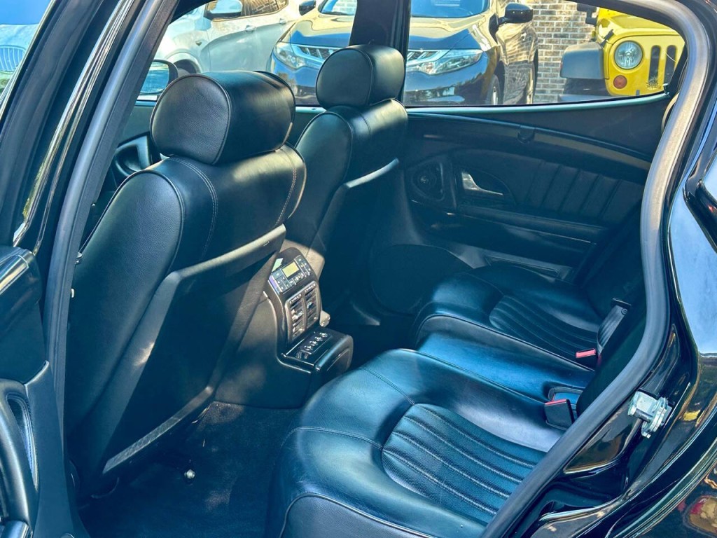 2007 Maserati Quattroporte Image 10