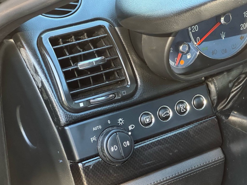 2007 Maserati Quattroporte Image 21