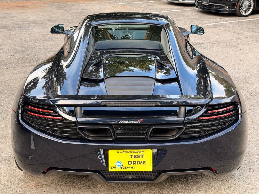 2013 McLaren MP4-12C SPIDER Image 2