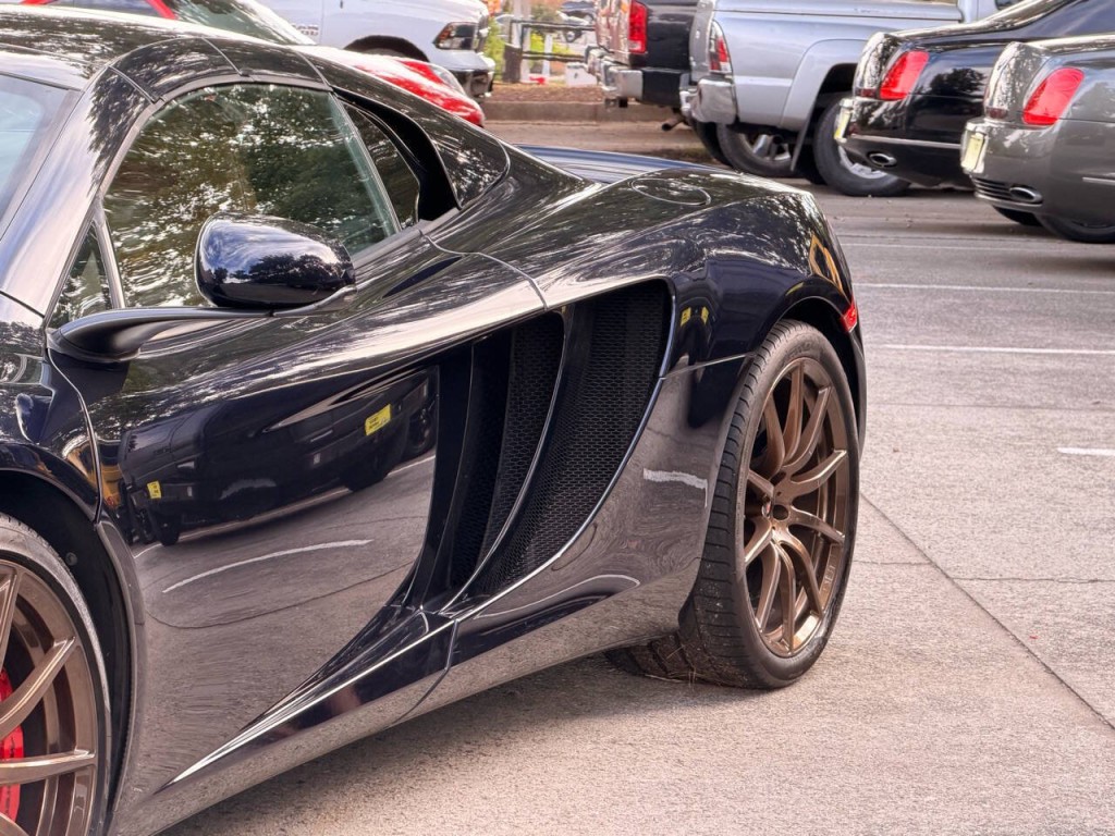 2013 McLaren MP4-12C SPIDER Image 48