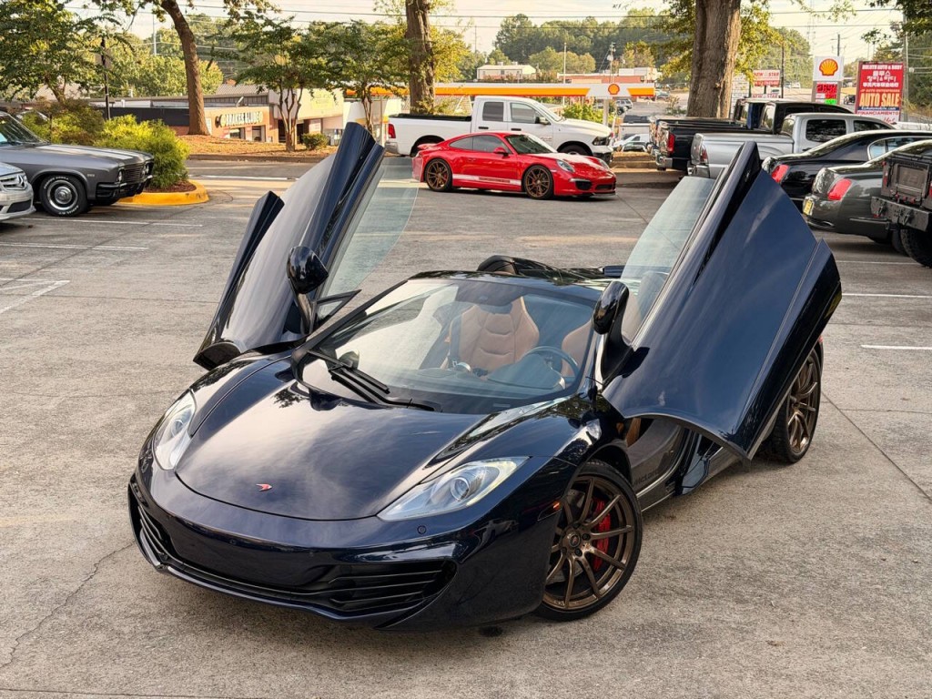 2013 McLaren MP4-12C SPIDER Image 11