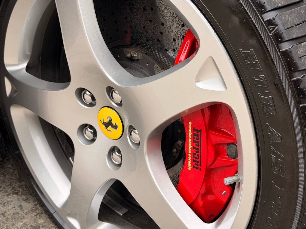 2010 Ferrari California Image 31
