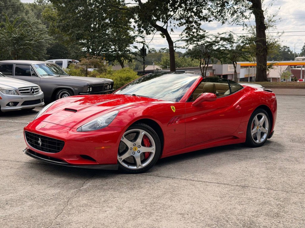 2010 Ferrari California Image 45