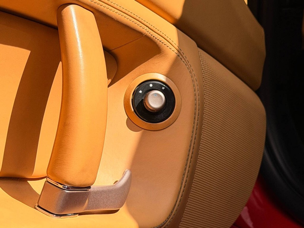 2010 Ferrari California Image 55