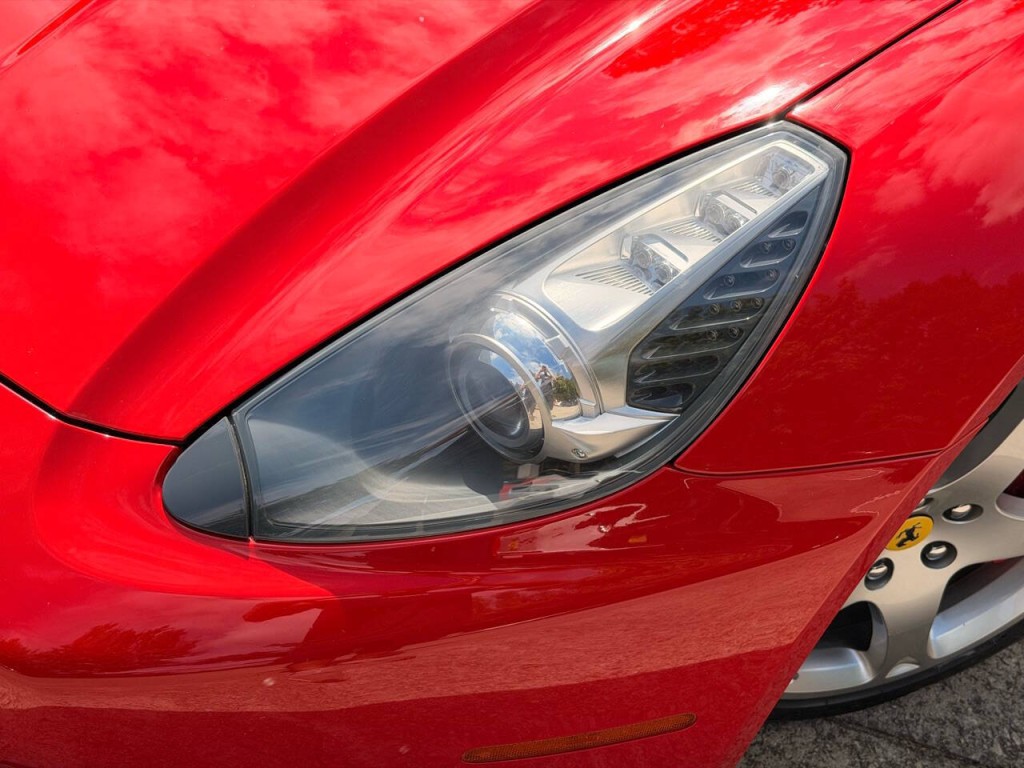 2010 Ferrari California Image 71