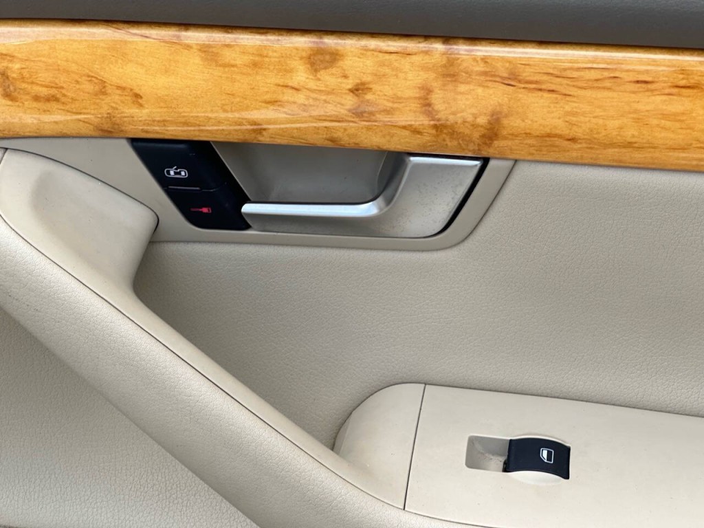 2007 Audi A4 Image 35