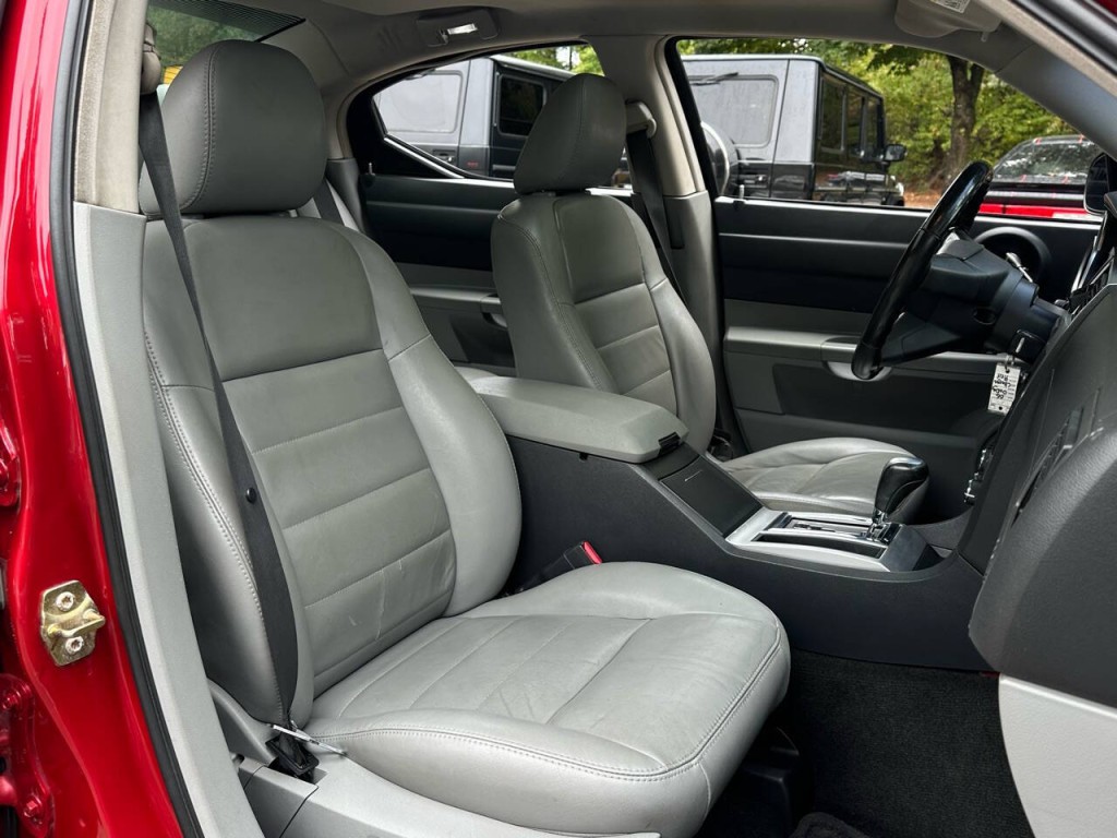 2006 Dodge Charger Image 21