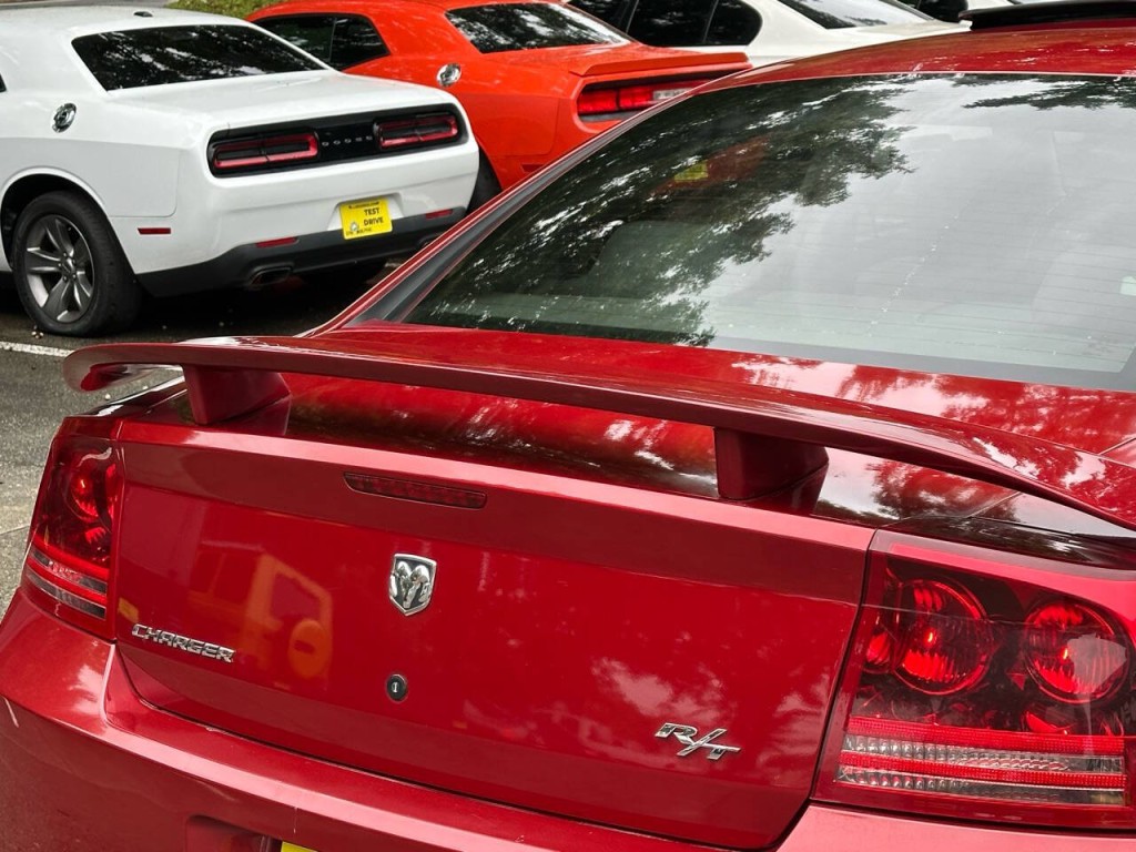 2006 Dodge Charger Image 29