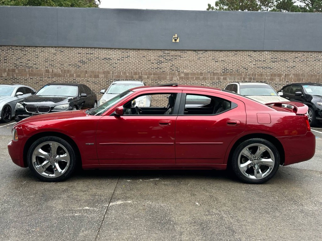 2006 Dodge Charger Image 38