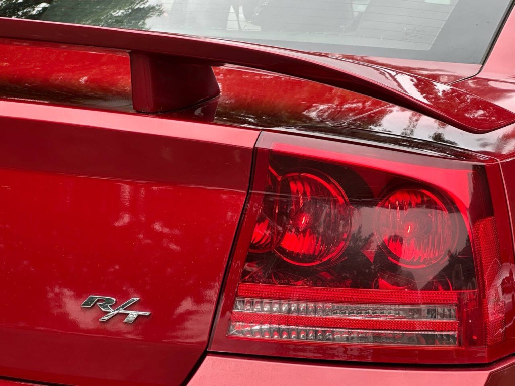 2006 Dodge Charger Image 39