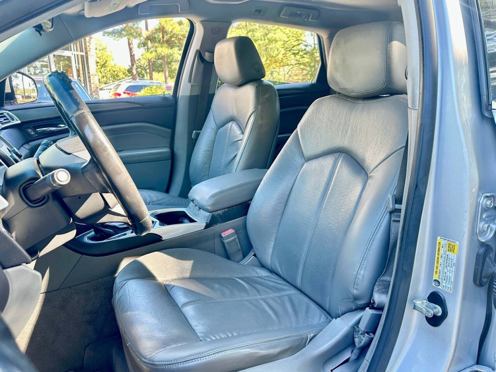 2012 Cadillac SRX Image 3