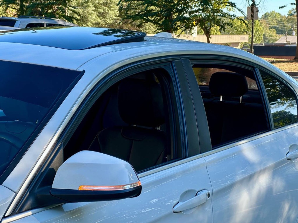 2015 BMW 3 Series Image 37