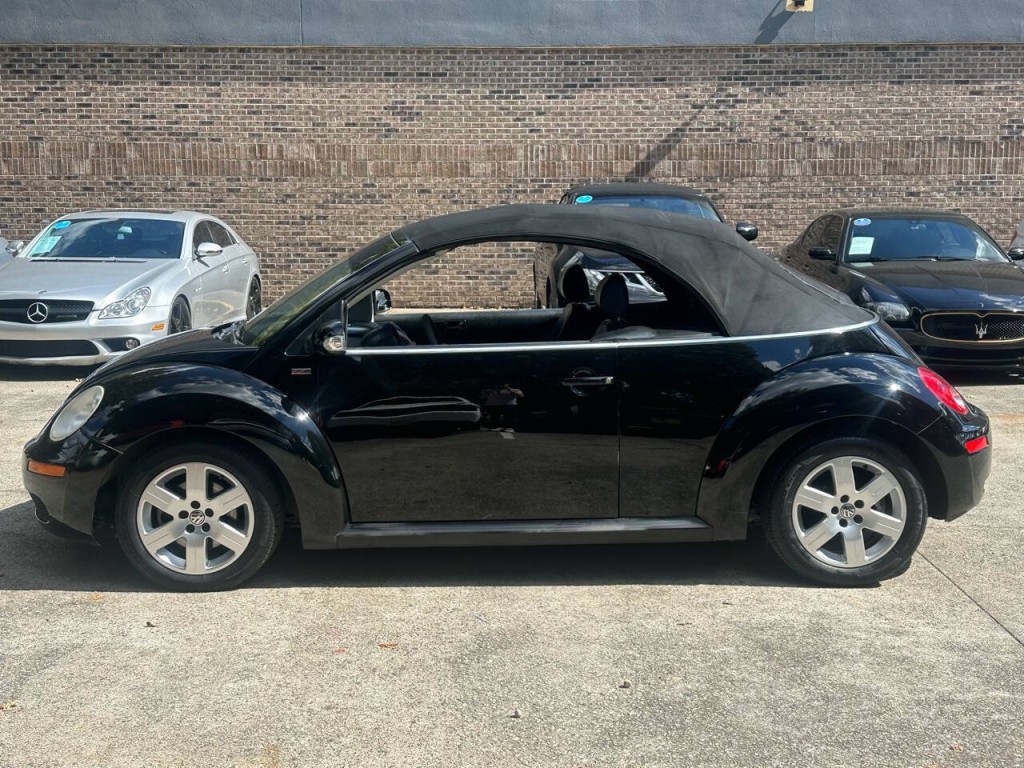 2007 Volkswagen Beetle Image 18