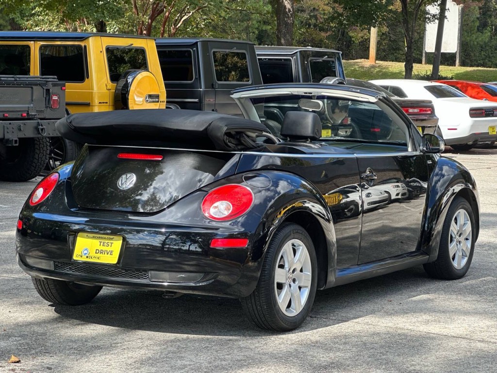 2007 Volkswagen Beetle Image 27