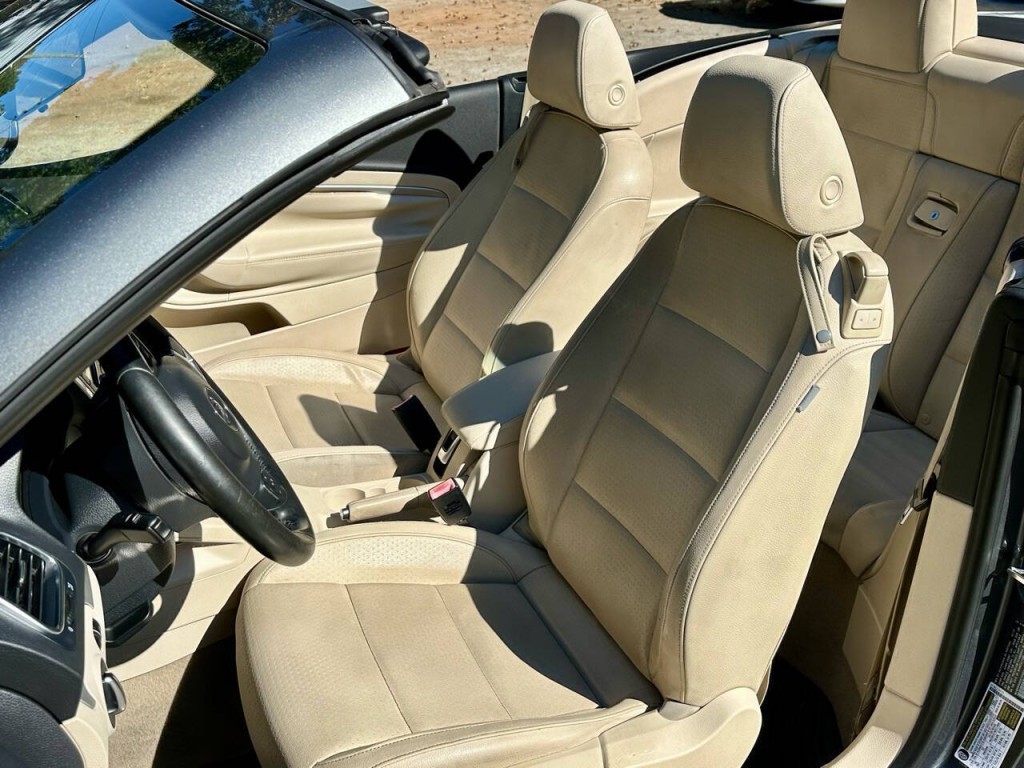 2014 Volkswagen Eos Image 3